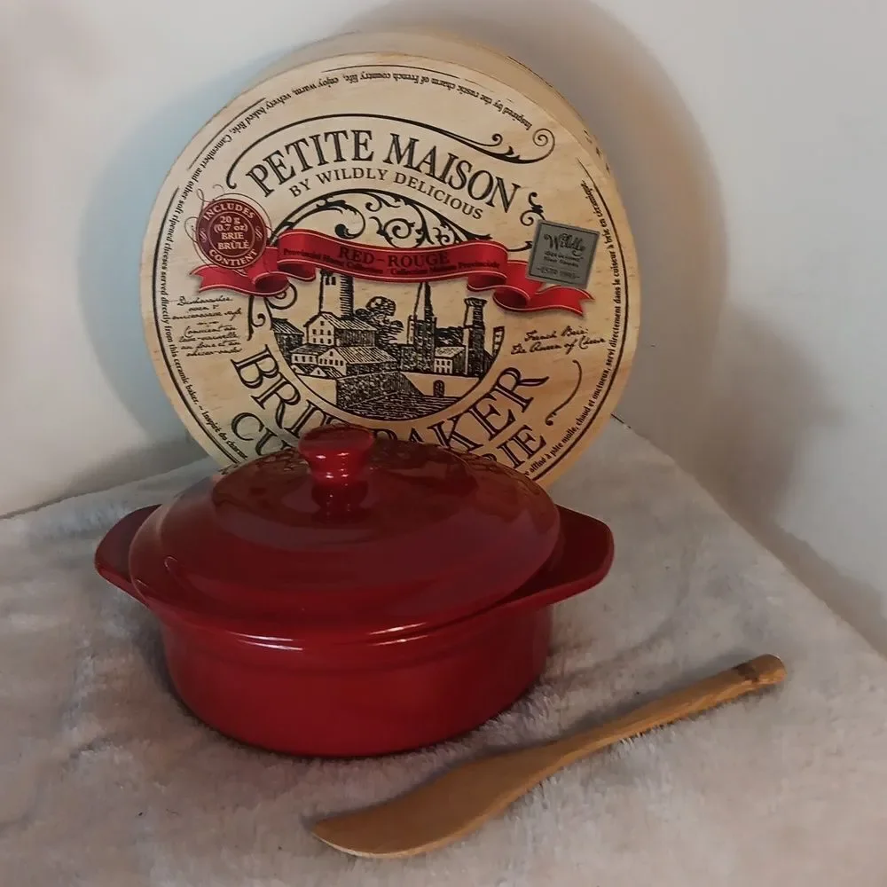 Petite Maison Brie Baker by Delicious - Cream